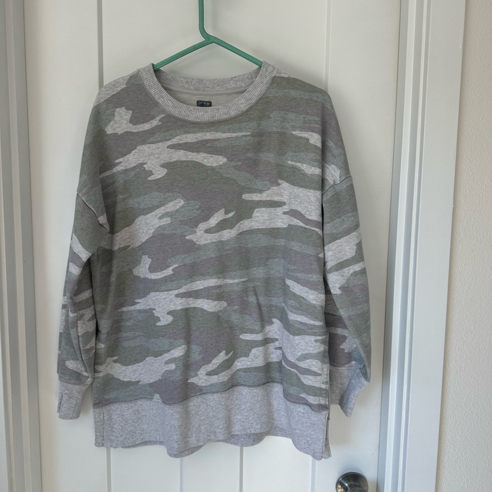 Camo aerie crewneck